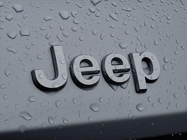 2026 Jeep Grand Cherokee L GRAND CHEROKEE L LAREDO X 4X4