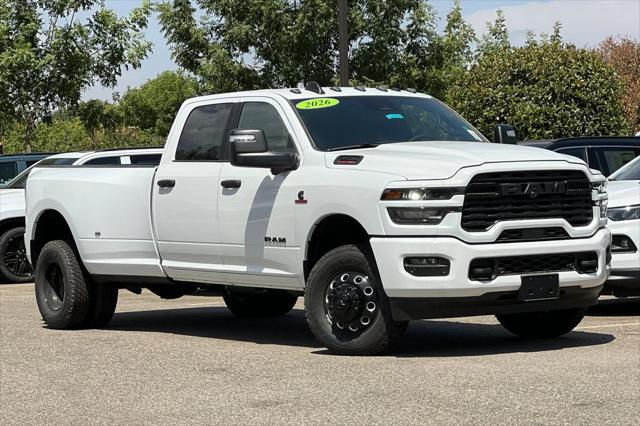 2026 RAM 3500 RAM 3500 BIG HORN CREW CAB 4X4 8 BOX