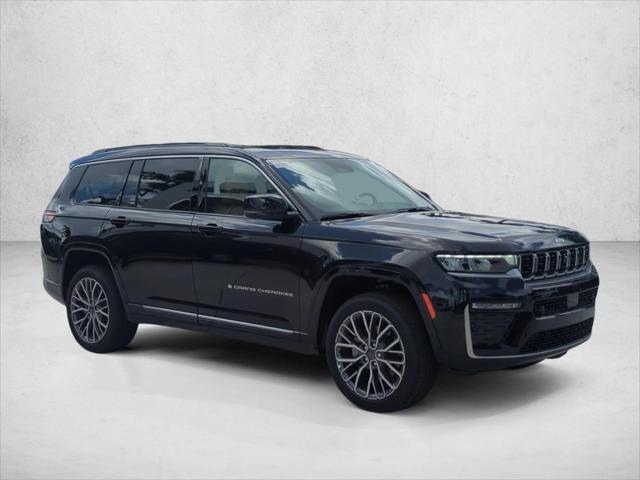 2026 Jeep Grand Cherokee Summit 4x4