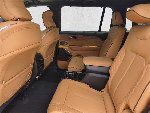 2026 Jeep Grand Cherokee Summit 4x4