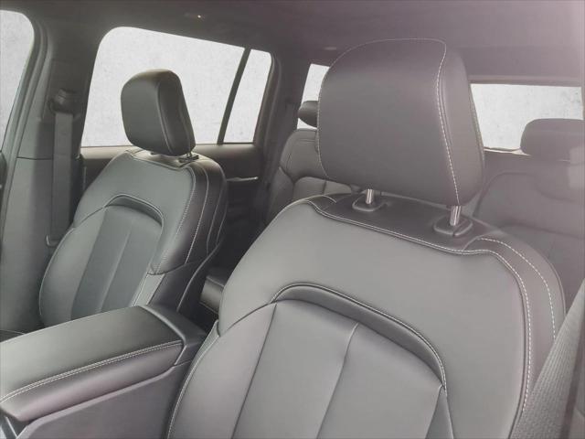 2026 Jeep Grand Cherokee Limited 4x2