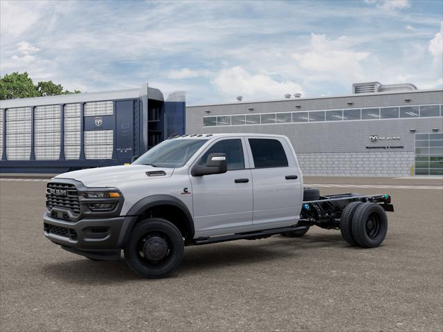 2026 RAM Ram 5500 Chassis Cab RAM 5500 TRADESMAN CHASSIS CREW CAB 4X4 60 CA