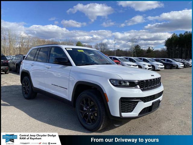 2026 Jeep Grand Cherokee GRAND CHEROKEE LAREDO ALTITUDE 4X4