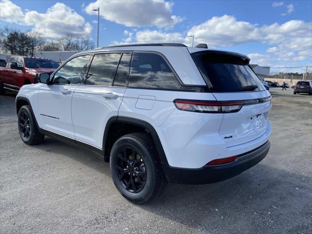 2026 Jeep Grand Cherokee GRAND CHEROKEE LAREDO ALTITUDE 4X4