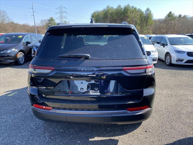 2026 Jeep Grand Cherokee GRAND CHEROKEE LAREDO ALTITUDE 4X4 2026 Jeep Grand Cherokee GRAND CHEROKEE LAREDO ALTITUDE 4X4