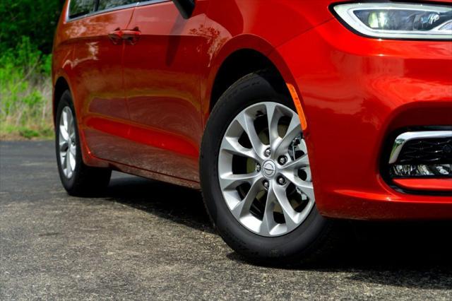 2026 Chrysler Pacifica PACIFICA LIMITED