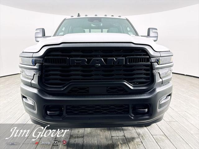 2026 RAM Ram 3500 Chassis Cab RAM 3500 TRADESMAN CREW CAB CHASSIS 4X4 60 CA