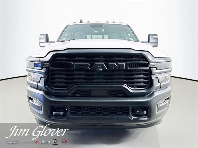 2026 RAM 3500 Chassis RAM 3500 TRADESMAN CREW CAB CHASSIS 4X4 60 CA