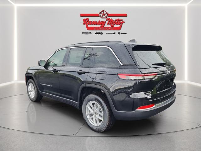 2026 Jeep Grand Cherokee GRAND CHEROKEE LAREDO 4X4