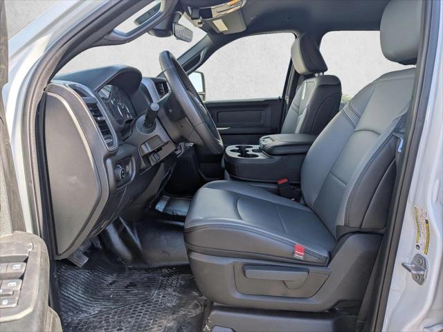 2026 Ram 3500 Tradesman Crew Cab 4x4 8' Box