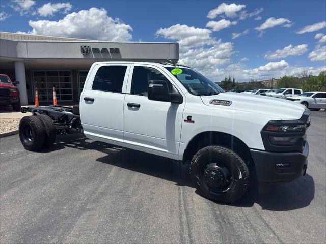 2026 RAM Ram 3500 Chassis Cab RAM 3500 TRADESMAN CREW CAB CHASSIS 4X4 60 CA