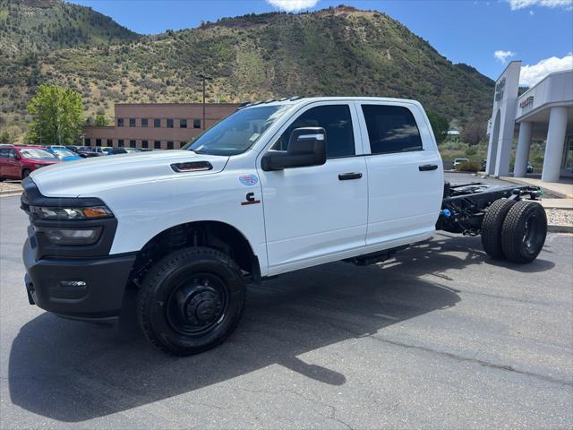 2026 RAM Ram 3500 Chassis Cab RAM 3500 TRADESMAN CREW CAB CHASSIS 4X4 60 CA