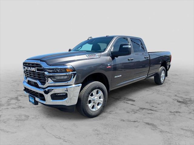 2026 RAM 3500 RAM 3500 BIG HORN CREW CAB 4X4 8 BOX