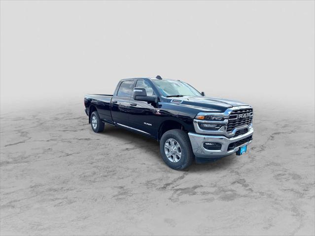 2026 RAM 3500 RAM 3500 BIG HORN CREW CAB 4X4 8 BOX