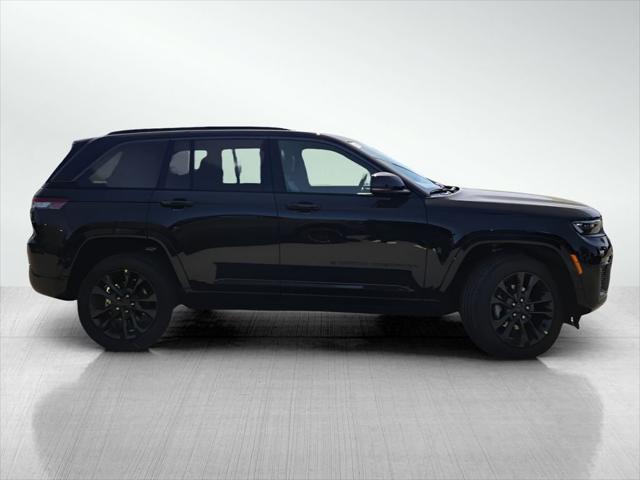 2026 Jeep Grand Cherokee GRAND CHEROKEE LIMITED RESERVE 4X4