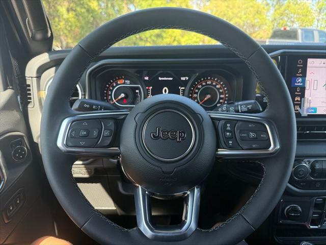 2026 Jeep Wrangler 4-Door Sahara 4x4