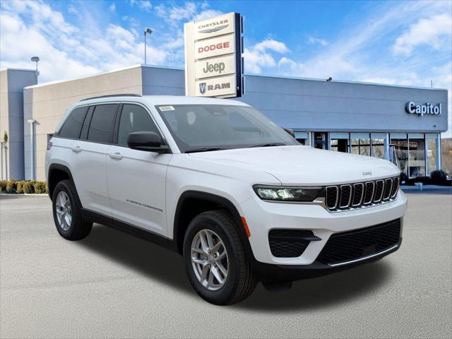 2026 Jeep Grand Cherokee GRAND CHEROKEE LAREDO 4X4
