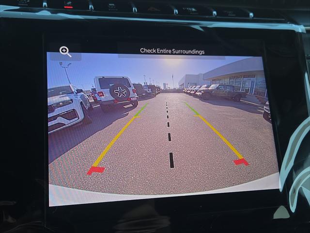 2026 Jeep Grand Cherokee Laredo 4x2
