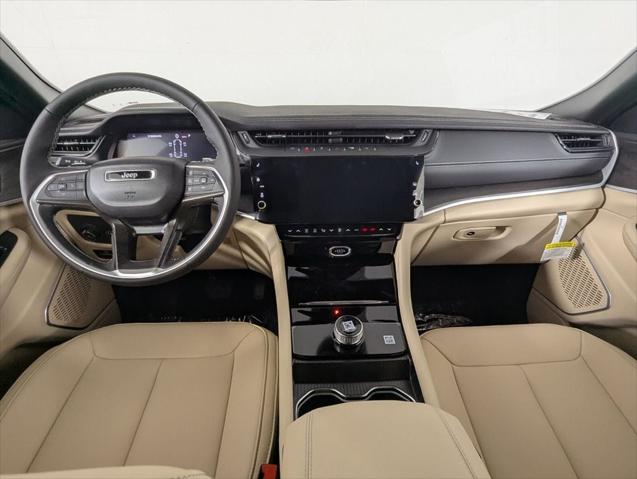 2026 Jeep Grand Cherokee Limited 4x2