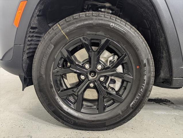 2026 Jeep Grand Cherokee Altitude 4x4