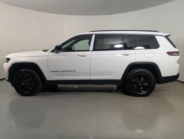 2026 Jeep Grand Cherokee Altitude 4x4