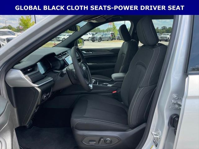 2026 Jeep Grand Cherokee GRAND CHEROKEE L LAREDO 4X2
