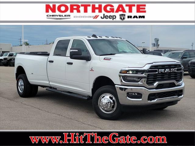 2026 RAM Ram 3500 RAM 3500 TRADESMAN CREW CAB 4X4 8 BOX