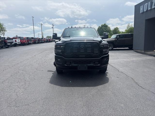 2026 RAM 3500 RAM 3500 BIG HORN CREW CAB 4X4 8 BOX 2026 RAM 3500 RAM 3500 BIG HORN CREW CAB 4X4 8 BOX
