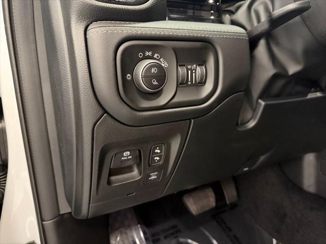 2026 Ram 1500 Limited Crew Cab 4x4 5'7" Box