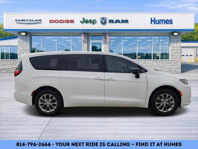 2026 Chrysler Pacifica PACIFICA SELECT AWD
