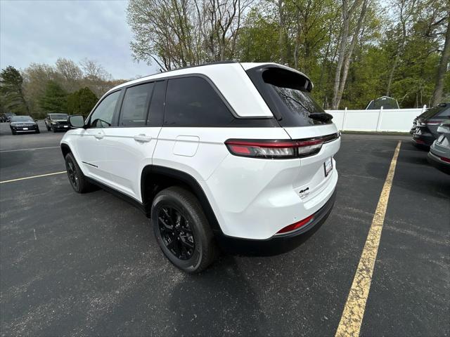 2026 Jeep Grand Cherokee GRAND CHEROKEE LAREDO ALTITUDE 4X4 2026 Jeep Grand Cherokee GRAND CHEROKEE LAREDO ALTITUDE 4X4