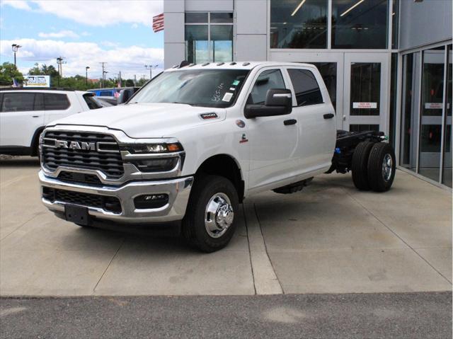 2026 RAM 3500 Chassis RAM 3500 TRADESMAN CREW CAB CHASSIS 4X4 60 CA