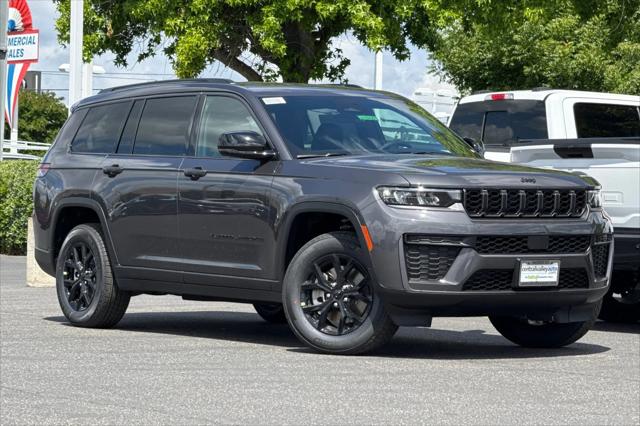 2026 Jeep Grand Cherokee GRAND CHEROKEE L LAREDO ALTITUDE 4X4