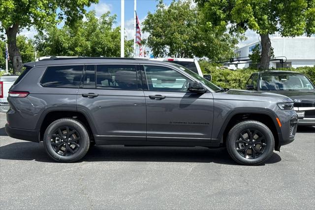 2026 Jeep Grand Cherokee GRAND CHEROKEE L LAREDO ALTITUDE 4X4