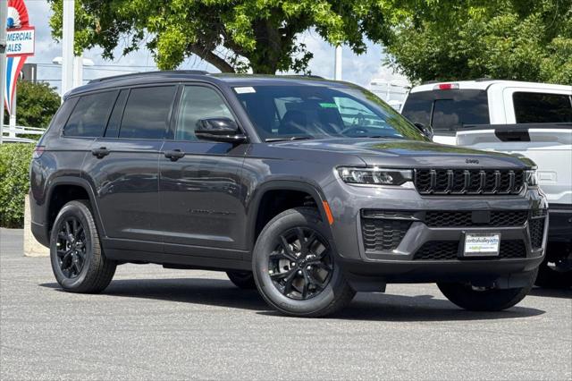 2026 Jeep Grand Cherokee L GRAND CHEROKEE L LAREDO ALTITUDE 4X4