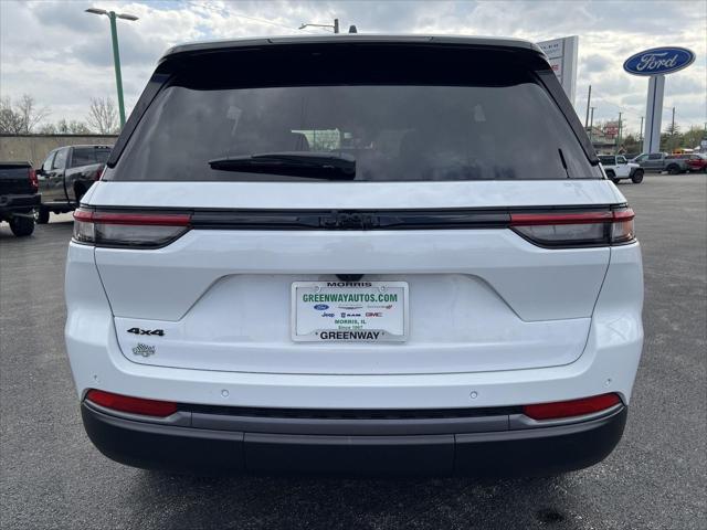 2026 Jeep Grand Cherokee Altitude 4x4