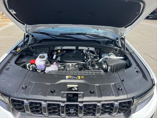 2026 Jeep Grand Cherokee Limited Reserve