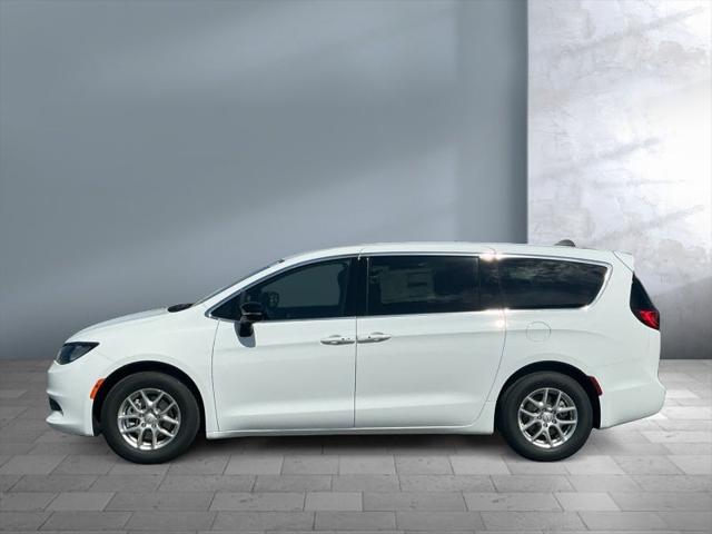 2026 Chrysler Voyager VOYAGER LX