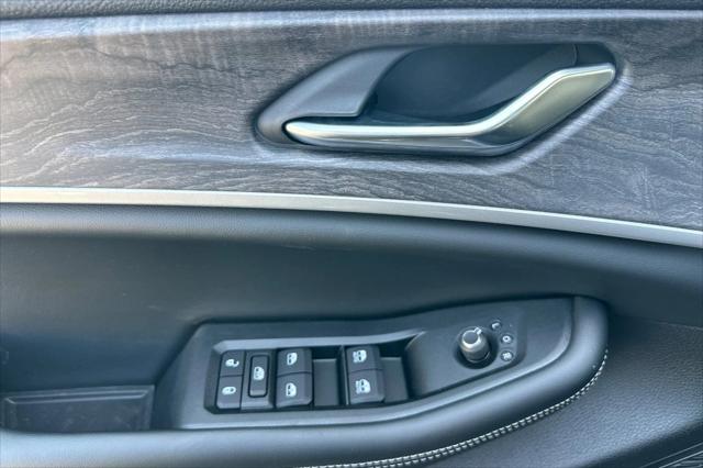 2026 Jeep Grand Cherokee Altitude 4x4