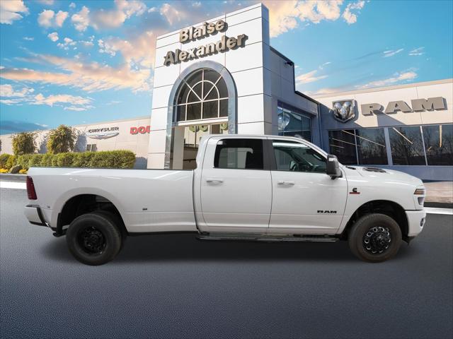 2026 RAM Ram 3500 RAM 3500 LARAMIE CREW CAB 4X4 8 BOX 2026 RAM Ram 3500 RAM 3500 LARAMIE CREW CAB 4X4 8 BOX