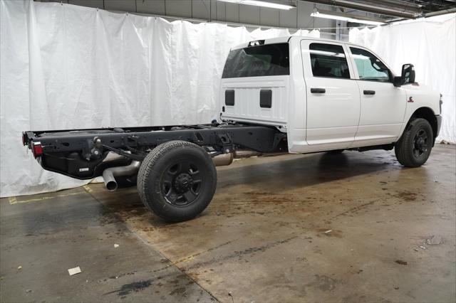 2026 RAM 3500 Chassis RAM 3500 TRADESMAN CREW CAB CHASSIS 4X4 60 CA
