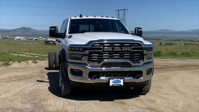 2026 RAM Ram 5500 Chassis Cab RAM 5500 TRADESMAN CHASSIS CREW CAB 4X4 84 CA