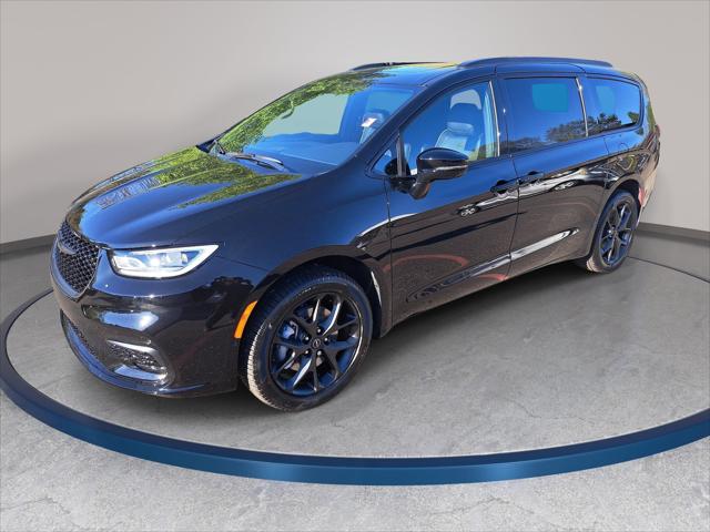 2026 Chrysler Pacifica PACIFICA LIMITED AWD