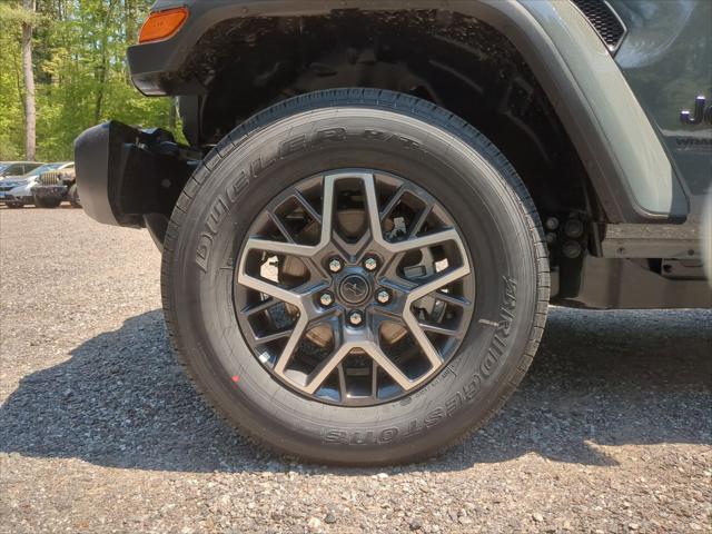 2026 Jeep Wrangler 4-Door Sahara 4x4