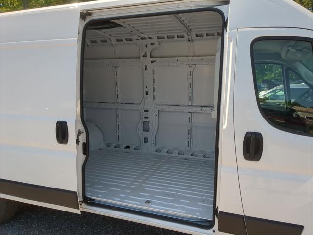 2026 Ram ProMaster 2500 Cargo Van Tradesman High Roof 159 WB w/Pass Seat