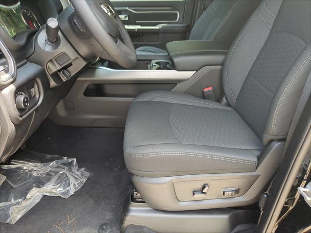 2026 Ram 2500 Big Horn Crew Cab 4x4 64 Box