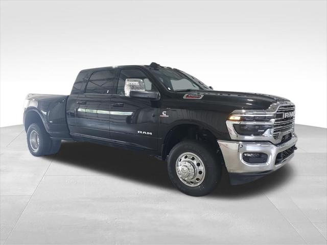 2026 RAM Ram 3500 RAM 3500 LARAMIE MEGA CAB 4X4 64 BOX 2026 RAM Ram 3500 RAM 3500 LARAMIE MEGA CAB 4X4 64 BOX