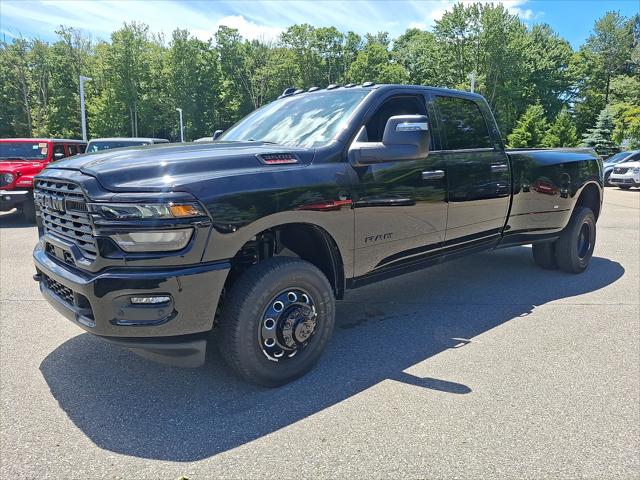2026 RAM 3500 RAM 3500 BIG HORN CREW CAB 4X4 8 BOX