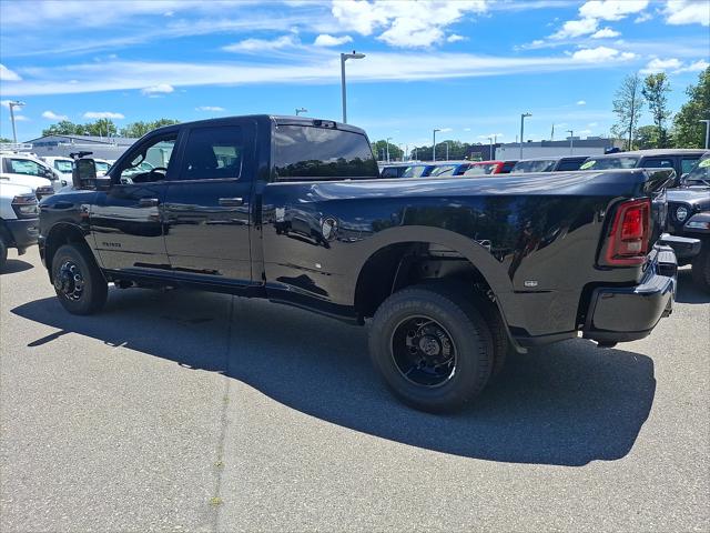 2026 RAM 3500 RAM 3500 BIG HORN CREW CAB 4X4 8 BOX