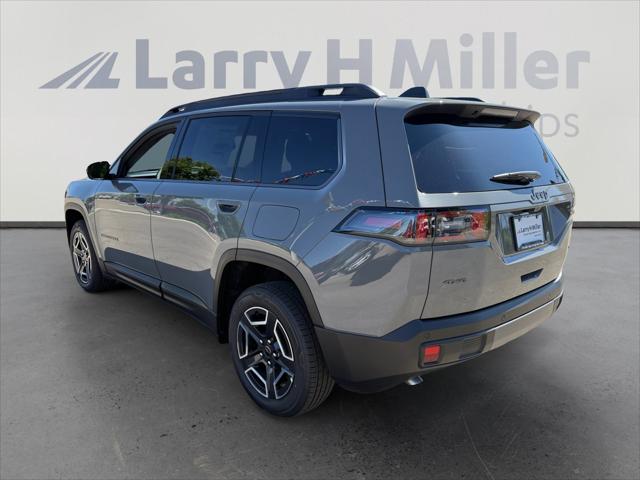 2026 Jeep Cherokee Laredo 4x4